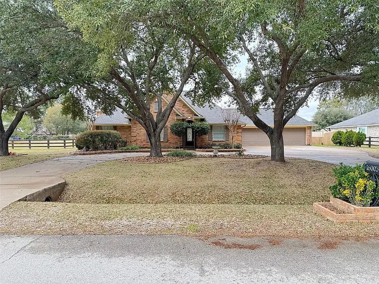 16003 Escher Rd — Photo 2