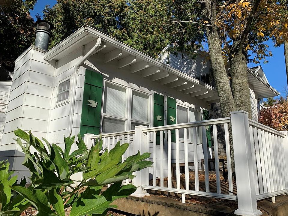 1st image of 10193 Water St #2