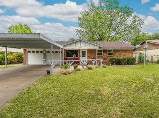 820 N Crosby Ave, White Settlement, TX 76108
