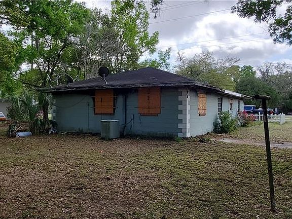 2nd image of 1002 E Alabama St