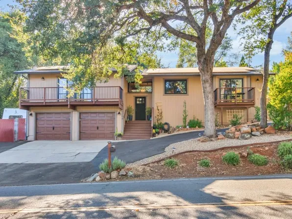 3708 Cambridge Rd, Cameron Park, CA 95682
