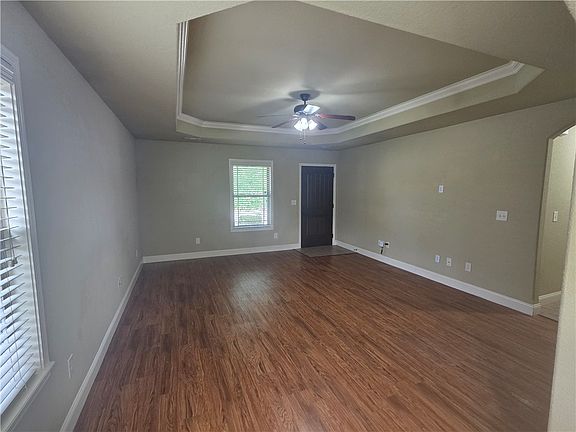 3rd image of 2410 S 11th Pl