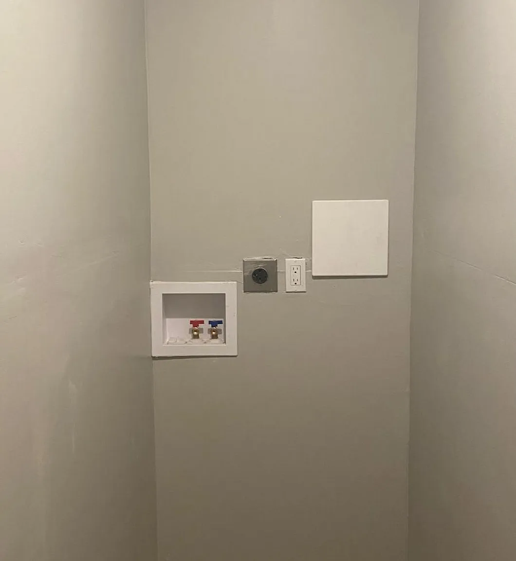 3 bed, 1.0 bath, 1200 sqft, $1,600 — Photo 3