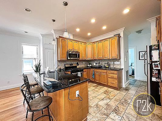 3rd image of 23-17 26th St #2