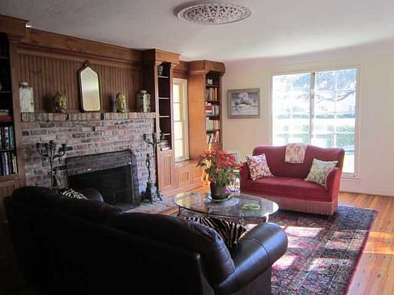 4th image of 720 Royal Palm Pl