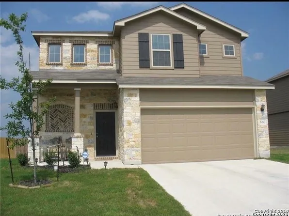 680 Community Dr, New Braunfels, TX 78132