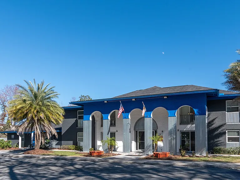 Mandarin Bay Exterior