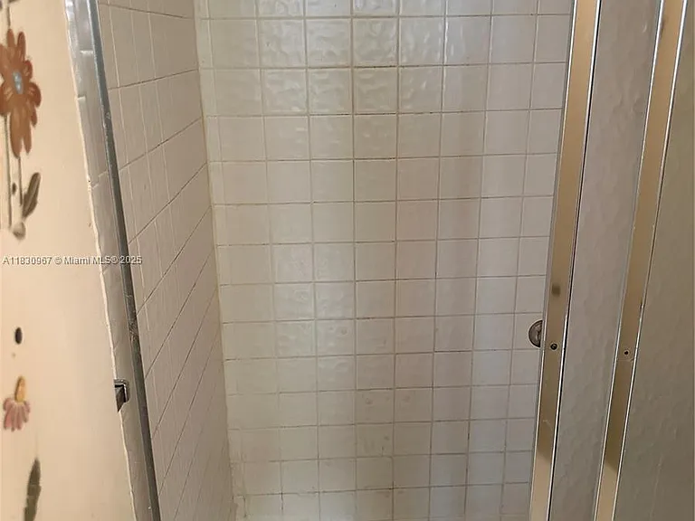 6575 W Oakland Park Blvd #214 — Photo 20