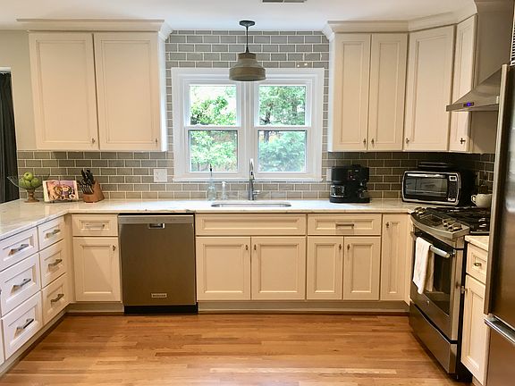 5th image of 4356 Penwood Dr