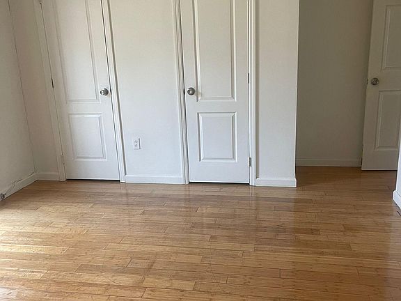 5th image of 2905 Grace Ave #6