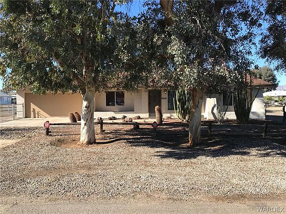 5th image of 8081 S Aspen Dr