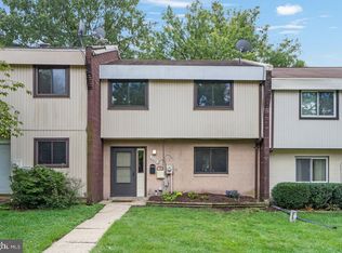 8688 Brae Brooke Dr, Lanham, MD 20706