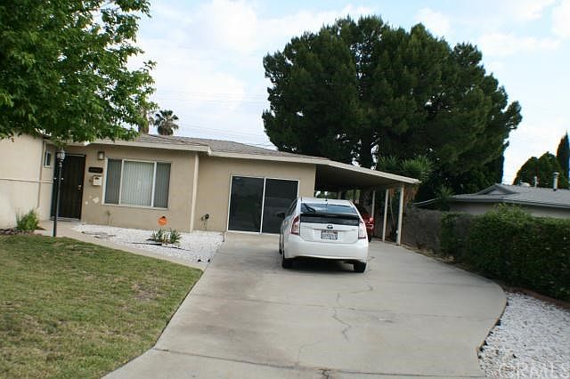 1st image of 25467 Toluca Dr