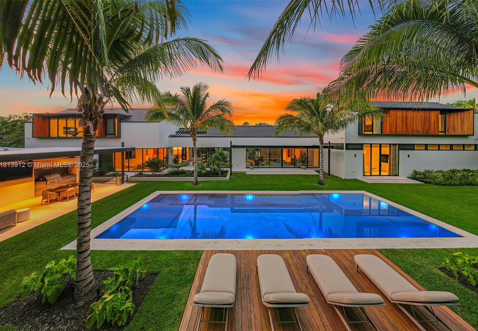 パラレル・アイランド 10の鍵と仮想空間メソッド 4820 SW 86th Ter, Miami, FL 33143 | Zillow