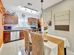 2589 NE 13th Ter, Pompano Beach, FL 33064