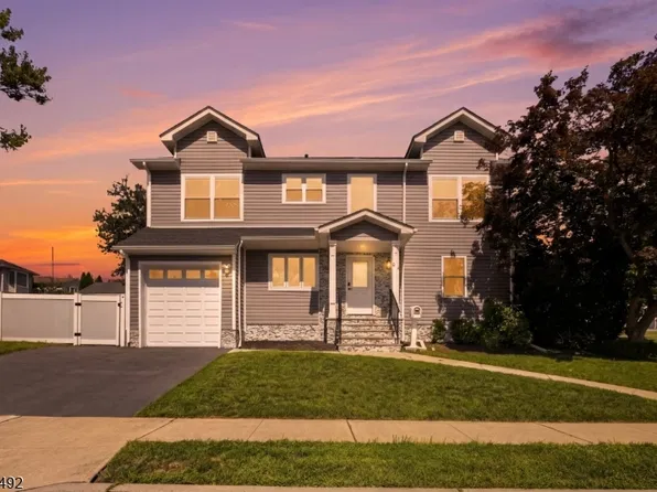 61 Bart Pl, Clifton City, NJ 07013