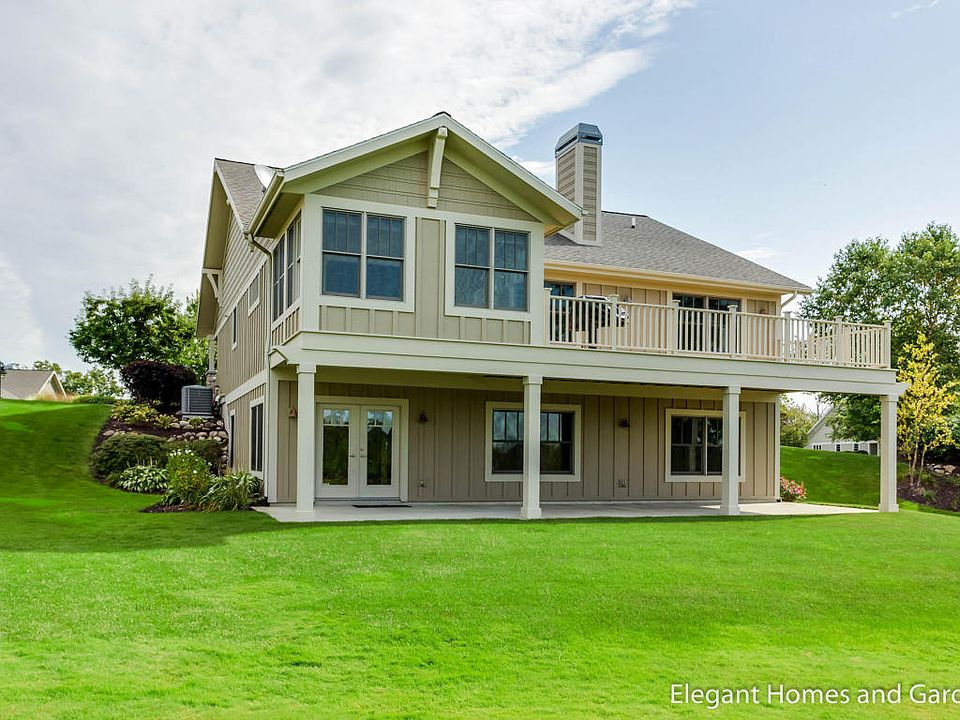 1st image of 1899 Talamore Ct SE #39