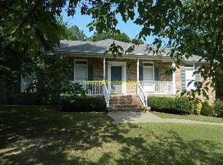 219 Milgray Ln, Calera, AL 35040