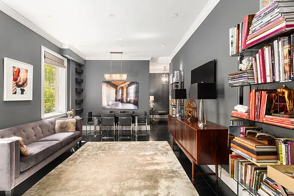 Rented by Compass | media 18