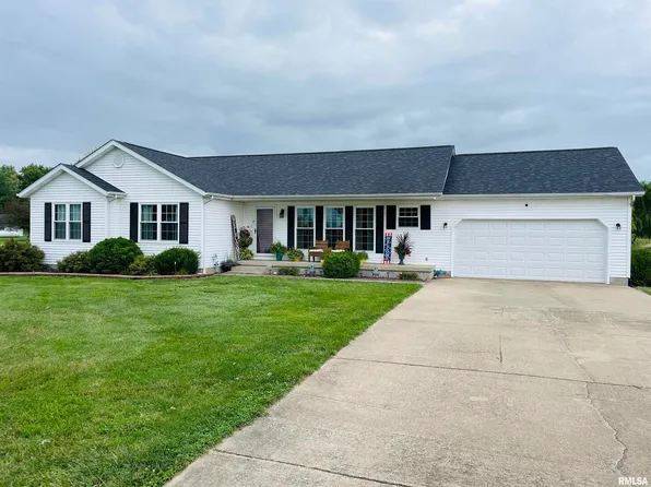 4460 County Farm Rd, Salem, IL 62881
