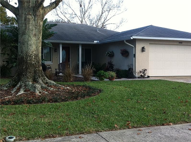 1st image of 3085 Royal Oak Dr