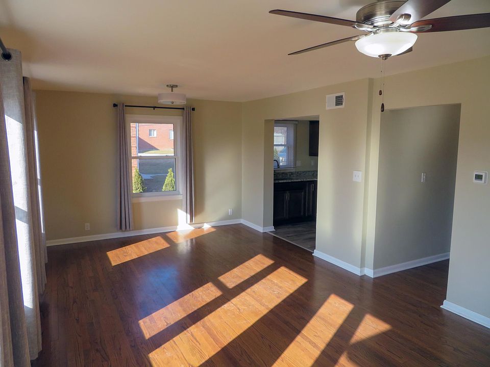 1st image of 6140 S Packard Ave #2