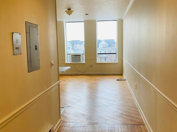 94 Washington St APT 13