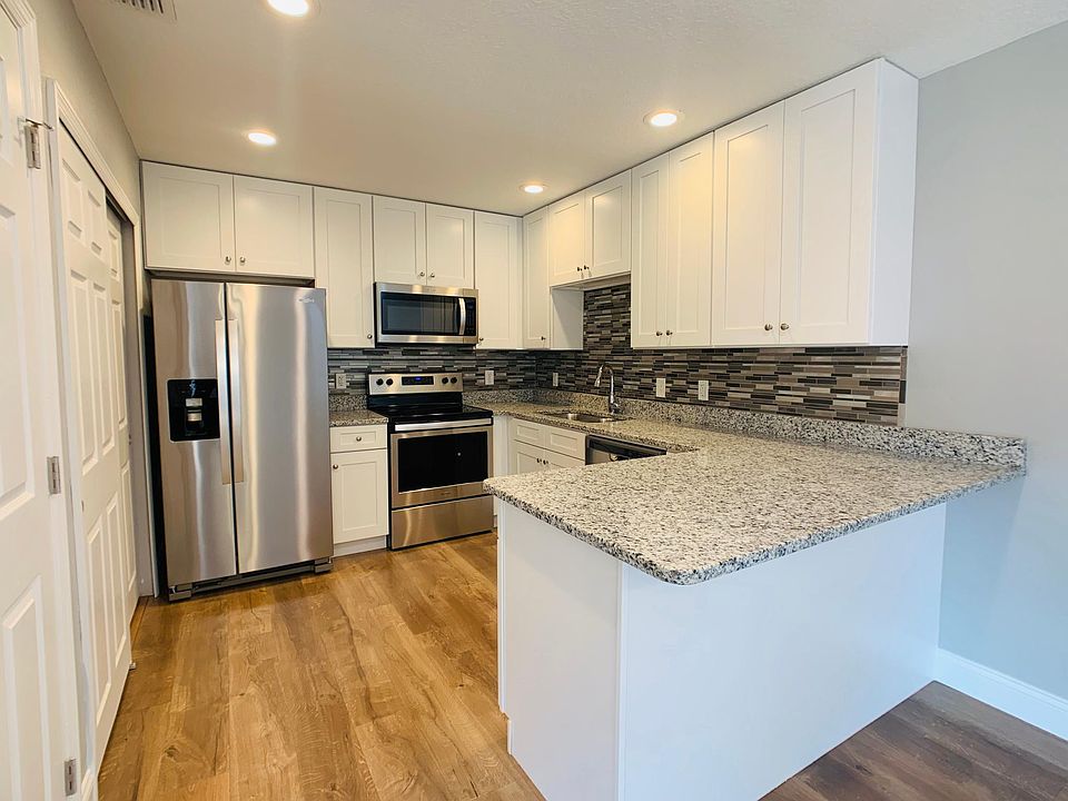 1st image of 56 Windtree Ln Building G
