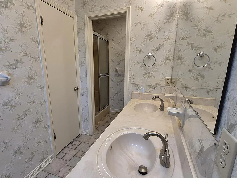 4321 Molino Meadows Dr — Photo 23