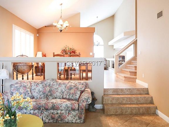 4th image of 10669 Penfolds St