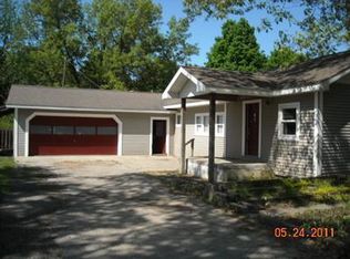 25316 70th St, Dowagiac, MI 49047