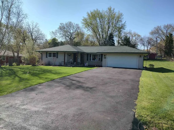 2859 Teton Dr, Rockford, IL 61109
