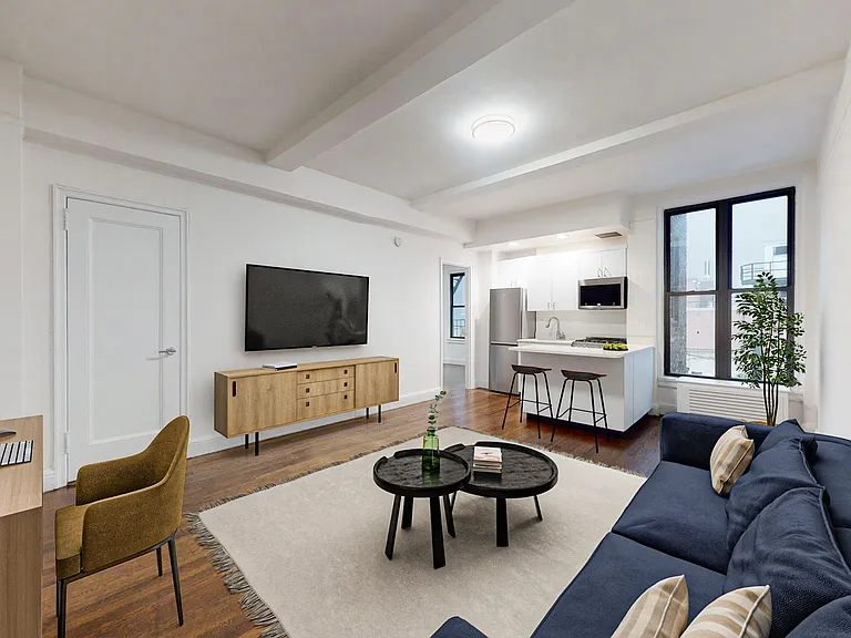 140 E 46th St #7P — Photo 2