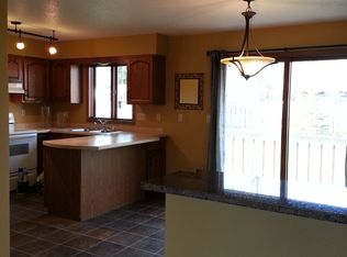 3524 Pickerign Pl, Eau Claire, WI 54701