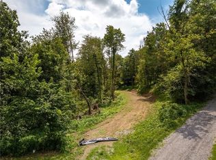 832 Achortown Rd, Beaver Falls, PA 15010