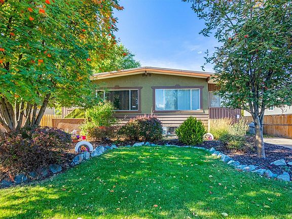 2nd image of 1478 Aspen Ct #1474