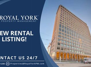 111 Saint Clair Ave W #1724, Toronto, ON M4V1N5