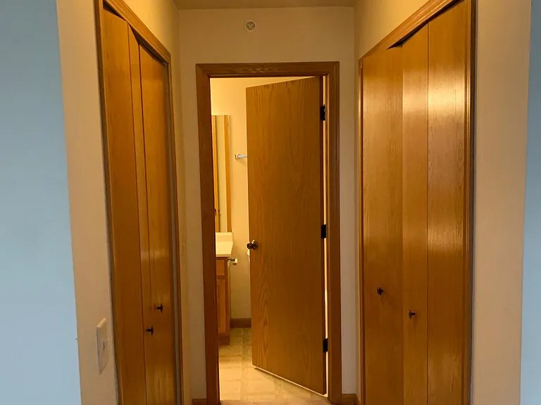 101 Stoneshire Ct #D — Photo 14