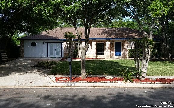 3rd image of 10418 Grand Park Dr