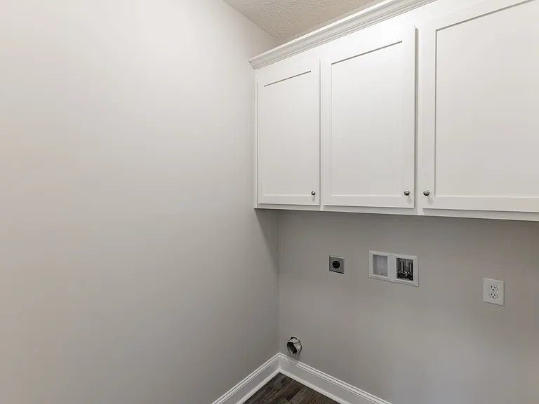 117 James Bowie Dr — Photo 15