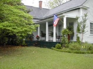 8821 Lwr Thomaston Rd, Lizella, GA 31052