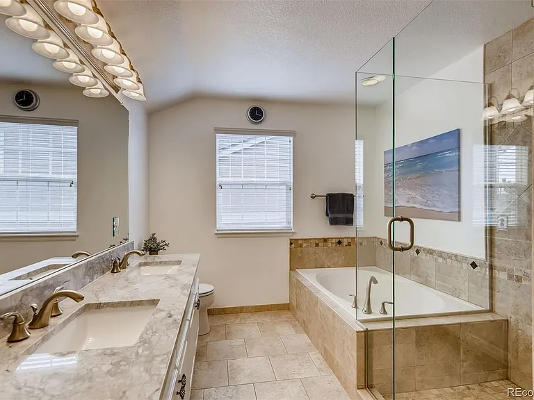1270 Thornbury Pl — Photo 13