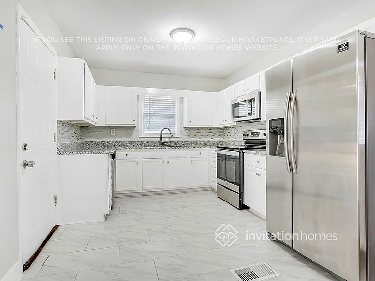 3504 Misty Valley Rd — Photo 11