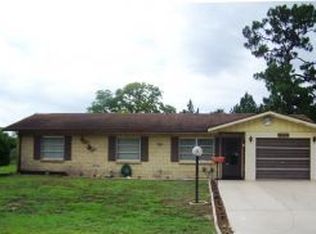 5 Lake Ct, Ocala, FL 34472