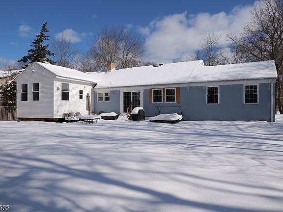 2nd image of 6 Rathbun Rd