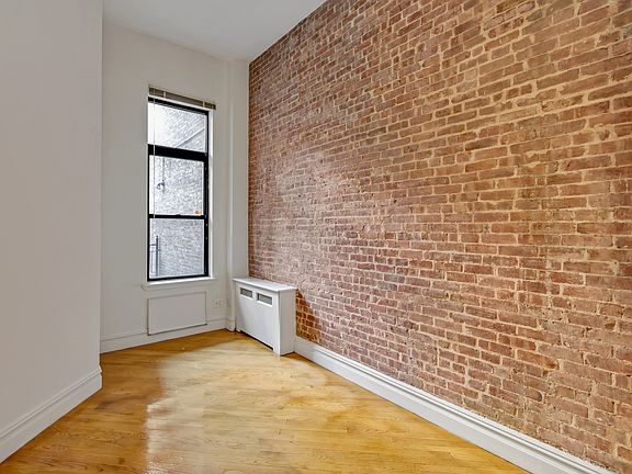 4th image of 37 W 54th St APT 3B