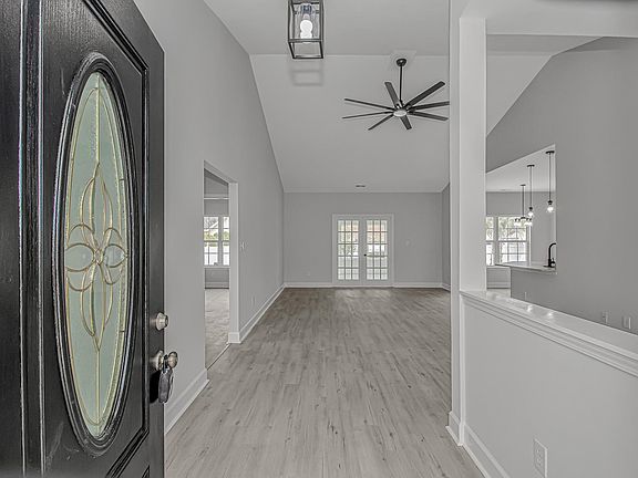 5th image of 284 White Water Loop