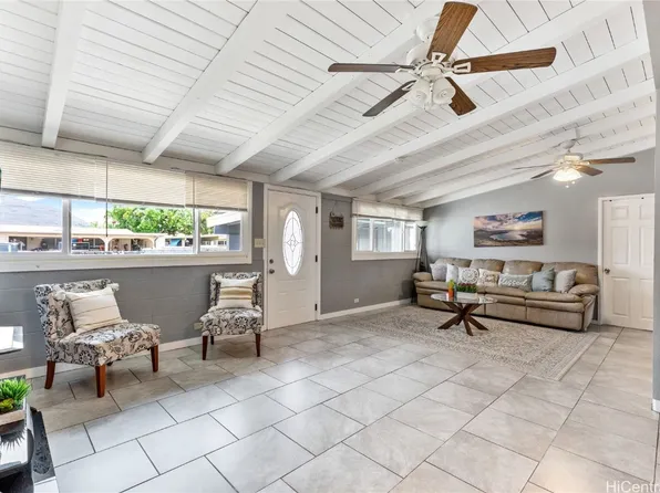 87-224 Maaloa St, Waianae, HI 96792