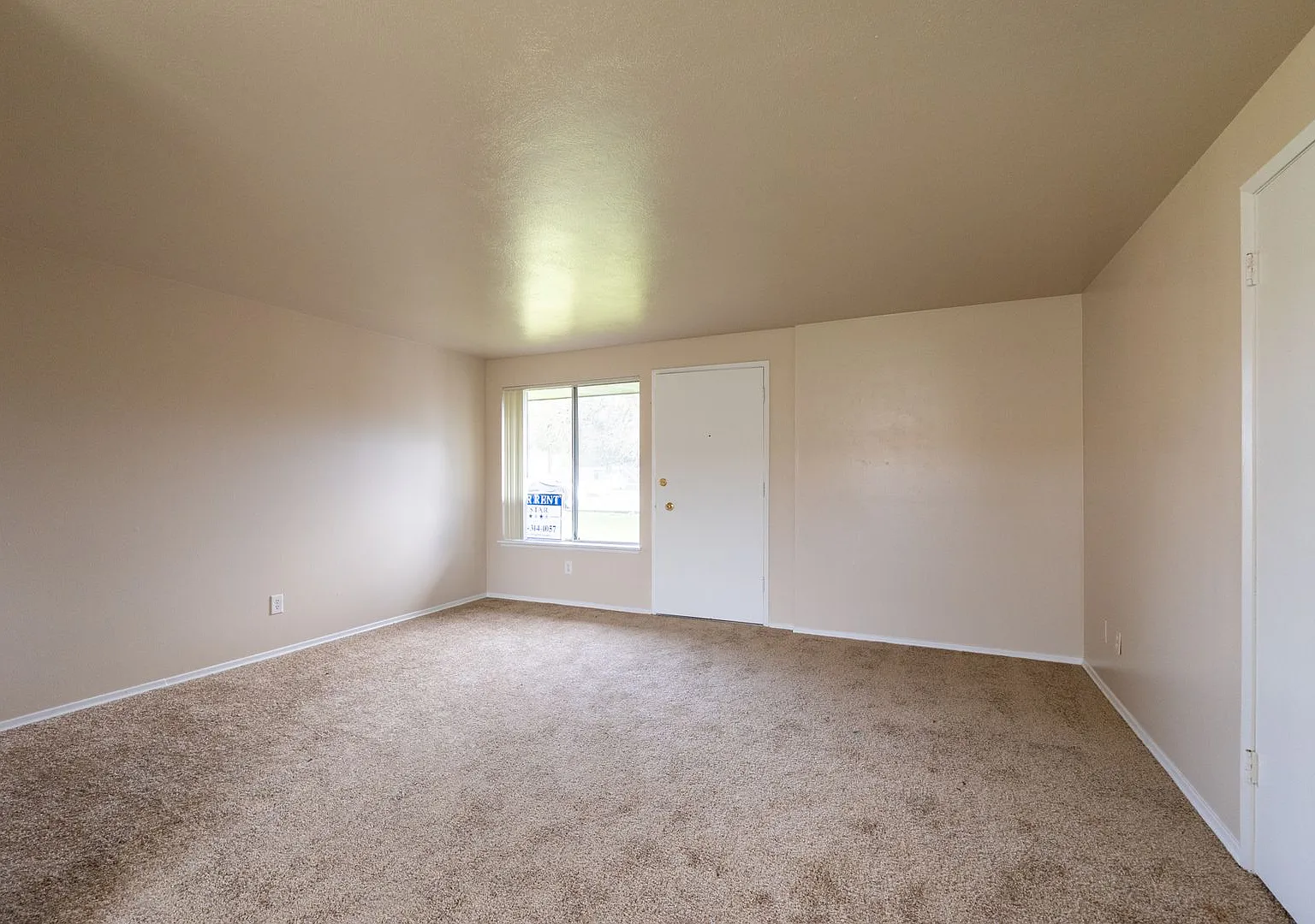 Freiday Apartments — Photo 3