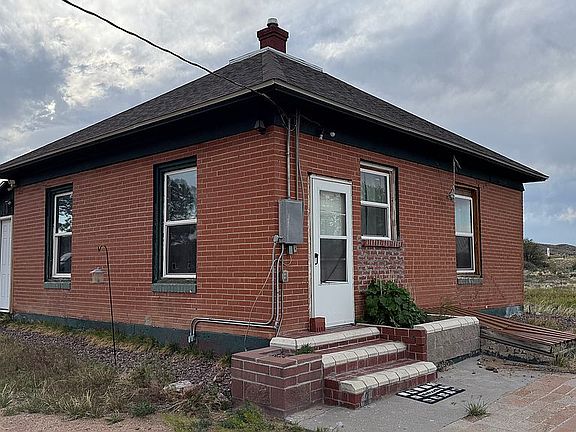 Front [East Facing]